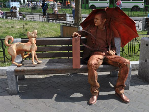 Живые статуи в Красноярске